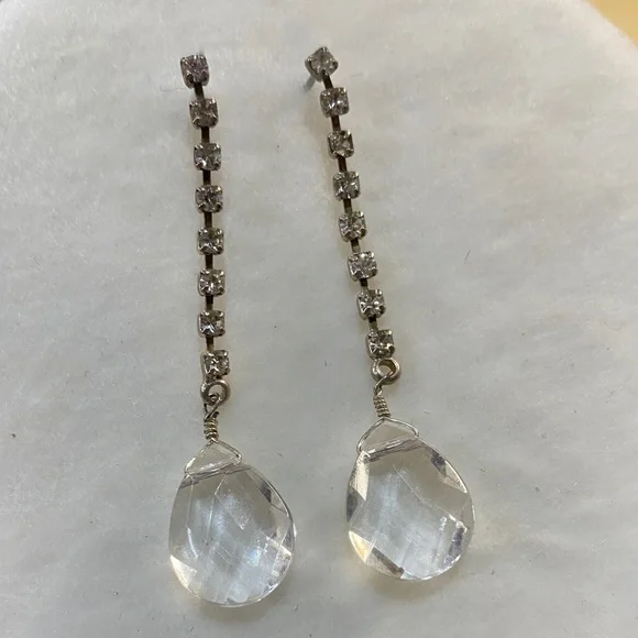 Vintage Dangle Rhinestone Pierced Earrings - Picture 5 of 5